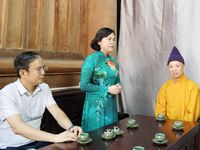 Phó Chủ tịch Thường trực HĐND tỉnh chúc mừng Đại lễ Phật đản tại chùa Hoa Nghiêm Tây Yên Tử