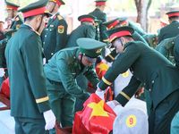 Thanh Hóa: Trang trọng đón các anh hùng liệt sĩ về với đất mẹ