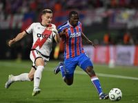 Crystal Palace lần đầu lên đỉnh châu Âu