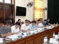 Đoàn kiểm tra của Ban Thường vụ Tỉnh ủy làm việc với 5 xã