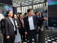 Phó Thủ tướng Hồ Quốc Dũng thăm đại học hàng đầu Kazakhstan và Trung tâm đổi mới sáng tạo Astana Hub