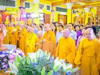 Đồng Tháp: Cung nghinh kiệu hoa rước Phật kính mừng Đại lễ Phật đản Phật lịch 2570 tại phường Sa Đéc