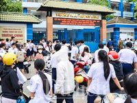 Gần 152.000 thí sinh TP.HCM thi môn Ngữ văn, tự tin vượt 'cửa ải' đầu tiên
