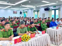 Công bố quyết định đặc xá của Chủ tịch nước cho 124 phạm nhân