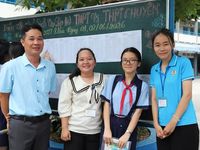 TPHCM: Phụ huynh thấp thỏm, thí sinh quyết tâm trong kỳ thi lớp 10 lớn nhất từ trước tới nay