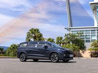 Giá xe Hyundai Custin 2026: Chi tiết thông số và chi phí lăn bánh mới nhất