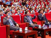 Khai mạc phiên thứ nhất Đại hội XIV Công đoàn Việt Nam