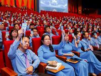 Khai mạc phiên thứ nhất Đại hội XIV Công đoàn Việt Nam