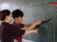Đồng hành cùng học sinh trong chặng nước rút