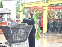 Phó Thủ tướng Phạm Thị Thanh Trà dự Lễ truy điệu, an táng hài cốt liệt sĩ tại Quảng Ngãi