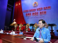 Thủ tướng trao đổi, thảo luận với đại biểu dự Đại hội XIV Công đoàn Việt Nam