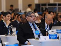 Tăng cường kết nối, huy động nguồn lực và thúc đẩy hợp tác thực chất giữa các thành phố ASEAN