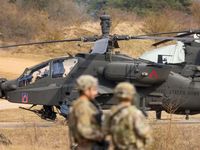 Ông Trump tuyên bố Iran đã bắn hạ trực thăng Apache, Mỹ lập tức đáp trả