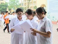 Thí sinh hoàn thành môn thi đầu tiên kỳ thi tốt nghiệp THPT năm 2026