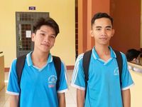 Tiếp sức thí sinh dân tộc Khmer vững tin vượt vũ môn
