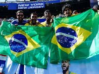 Buộc Brazil chia điểm, Morocco gây ấn tượng trận ra quân