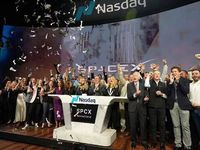 Elon Musk trở thành tỷ phú nghìn tỷ USD đầu tiên, nước Mỹ không vui vẻ như nhiều người nghĩ