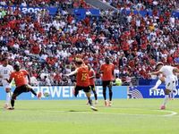 Lukaku tái xuất, Bỉ thoát hiểm trước Ai Cập