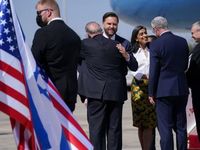 Mỹ cảnh báo Israel dừng công kích 'đồng minh duy nhất' của Iran