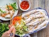 Đi qua vợ chồng Hồ Văn Cường mới thấy: Từ các nguyên liệu quen thuộc, người dân đã sáng tạo nên những món ăn đặc sắc