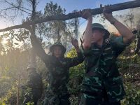 Bộ CHQS tỉnh Thanh Hóa huy động hơn 400 cán bộ, chiến sĩ ứng cứu 3 điểm cháy rừng