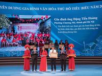 Hà Nội tuyên dương 126 gia đình Văn hóa tiêu biểu năm 2026