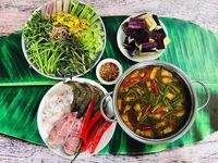 Theo chân Tiểu Vy và Quốc Trường mới thấy: Người miền Trung và miền Tây ăn cay theo hai cách hoàn toàn khác nhau
