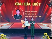 Báo cáo viên giỏi phải là người chiến sĩ mẫu mực, 'nói đi đôi với làm'