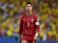 Ronaldo mờ nhạt, Bồ Đào Nha vào vòng 1/16 với nhánh đấu có 3 ứng viên hạng nặng
