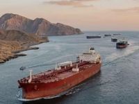 Iran tuyên bố 'một mình kiểm soát' eo biển Hormuz trong 30 ngày