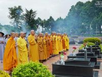 Đắk Lắk: Dâng hương tưởng niệm anh hùng liệt sĩ trước thềm Đại hội đại biểu Phật giáo tỉnh lần thứ I