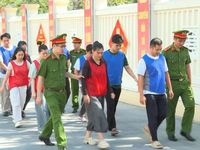 'Lật tẩy' thủ đoạn 'tẩy trắng' kim cương lậu của Giám đốc công ty giám định PNJ-LAP