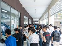 Điểm chuẩn đại học biến động ra sao?