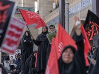 Người Iran hô khẩu hiệu 'báo thù' khi tiễn đưa cố lãnh tụ tối cao Ali Khamenei