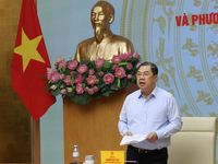 Phó Thủ tướng Thường trực: Chống buôn lậu, hàng giả và xâm phạm SHTT là nhiệm vụ thường xuyên, không có điểm dừng