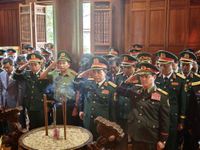 Hội đàm giữa Bộ trưởng Bộ Quốc phòng Việt Nam và Bộ trưởng Bộ Quốc phòng Lào