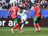 Mbappe bắt kịp Messi, Pháp lần thứ 3 liên tiếp vào bán kết World Cup