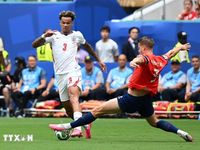 Bellingham lập cú đúp giúp Anh ngược dòng vào bán kết World Cup 2026