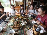 Hướng tới đích đến bền vững cho du lịch cộng đồng