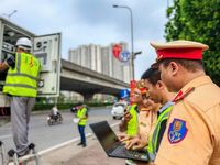 Khám phá hệ thống màn hình LED cảnh báo ùn tắc giao thông ở Hà Nội