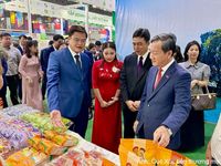 Khai mạc Hội chợ Thương mại Việt - Lào 2026