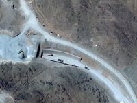 Thách thức Mỹ nếu tấn công cơ sở hạt nhân 'bất khả xuyên phá' của Iran