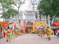 Tục kết chạ 2 làng Vạn Phúc - Nga My được tái hiện trên sân khấu nghệ thuật