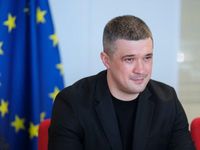 Người Ukraine biểu tình phản đối ông Zelensky miễn nhiệm 'ông trùm drone' Fedorov