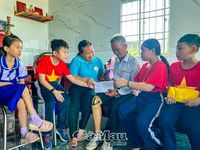 Những bông hoa đẹp trong mùa tri ân
