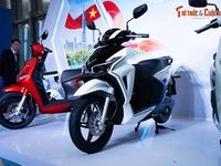 [GALLERY] Cận cảnh xe máy điện VinFast Kinet và Kyo mới vừa ra mắt Việt Nam