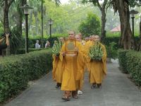 Hưng Yên: Chư tôn đức dâng hương tưởng niệm Chủ tịch Hồ Chí Minh và các bậc tiền nhân trước thềm đại hội