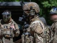 Tướng Syrsky lần đầu lên tiếng về mâu thuẫn với cựu Bộ trưởng Quốc phòng Ukraine