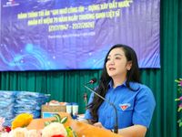 Tuổi trẻ ngành điện tri ân người có công, thắp sáng bản làng vùng cao