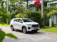 Giá xe Toyota Innova Cross 2026 mới nhất: Chi phí lăn bánh và thông số kỹ thuật